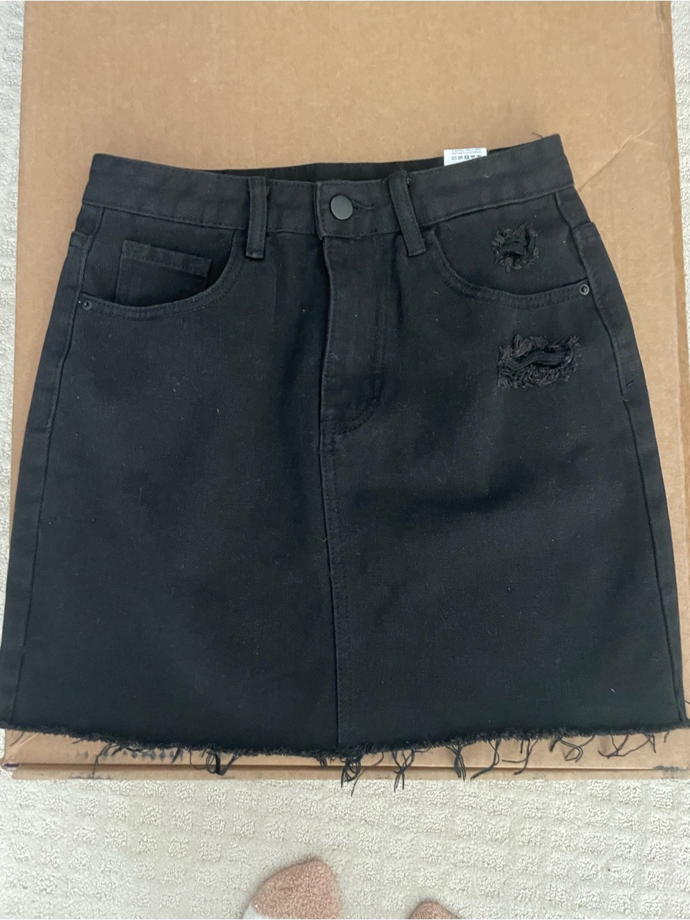 SHEIN Black Distressed Raw-Hem Denim Mini Skirt